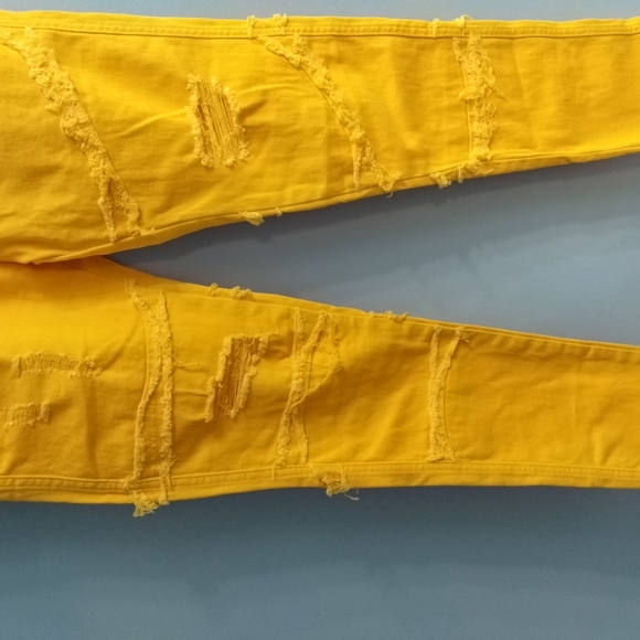 Yellow Distressed Denim Jeans - Picture 2 of 4